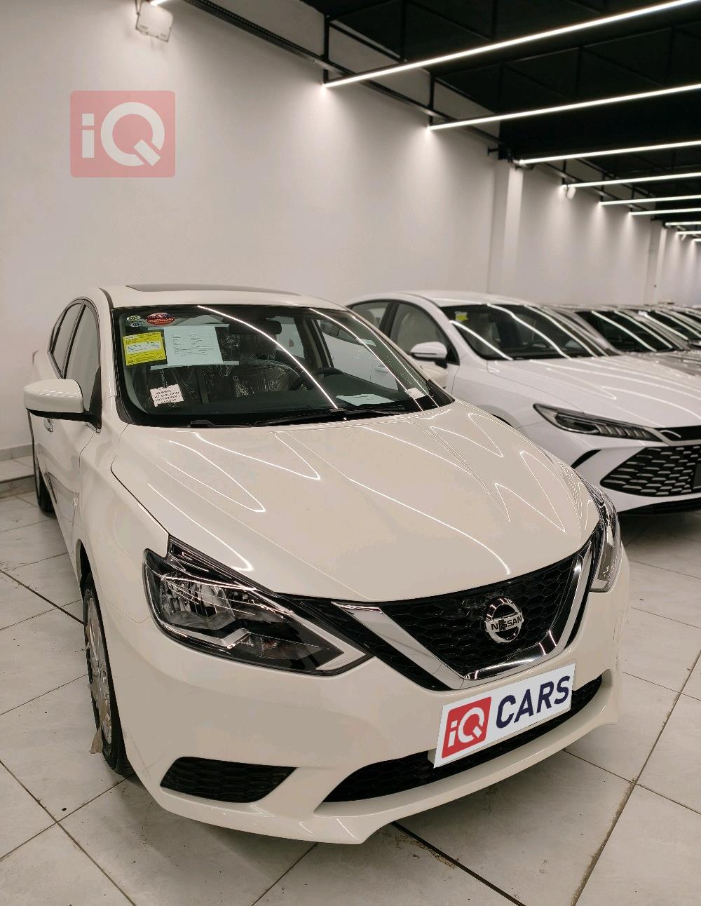 نيسان سيلفي